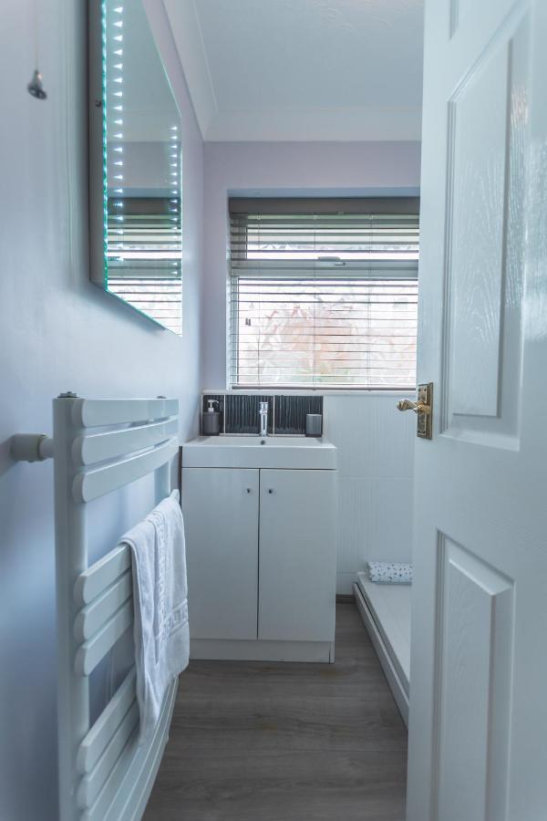Kings Field Maisonette Eastleigh Extérieur photo