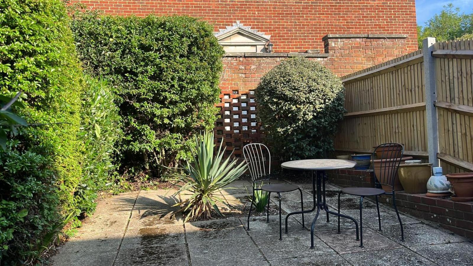 Kings Field Maisonette Eastleigh Extérieur photo