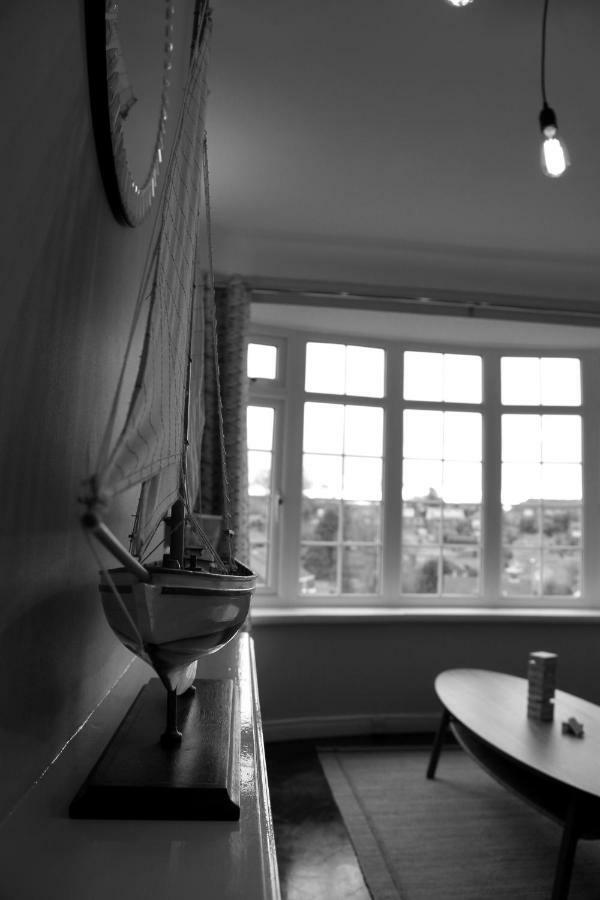 Kings Field Maisonette Eastleigh Extérieur photo